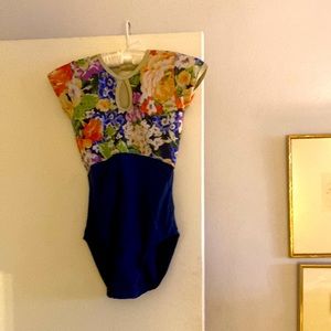 Eleve Leotard size M